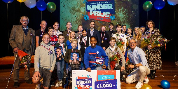 Xavi Dors wint met ‘Voetballen voor Veiligheid’ de Nationale Kinderprijs 2022
